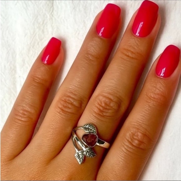 Pink Tourmaline Sterling Silver Ring 925 Size 7.5 - Picture 2 of 5